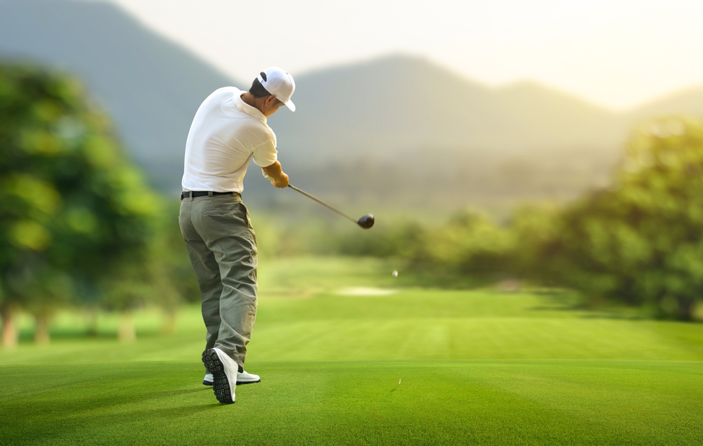 Nhập Môn Golf Tại Việt Nam: Lộ Trình Chi Tiết Và Chi Phí Bắt Đầu Chơi Golf Cho Người Mới Bắt Đầu