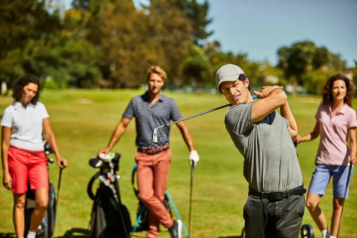 Học Golf Cho Người Đi Làm Bận Rộn – Gợi Ý Lộ Trình Hiệu Quả