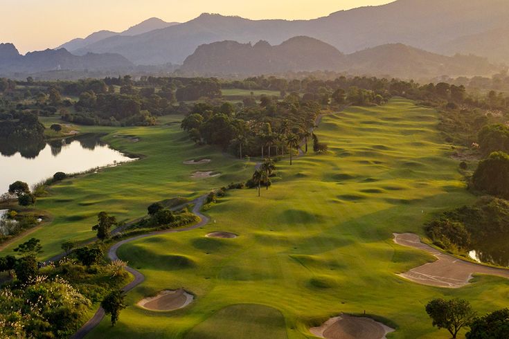 Golf Việt Nam 2030: Động Lực Du Lịch Cao Cấp Và Hướng Đi Bền Vững