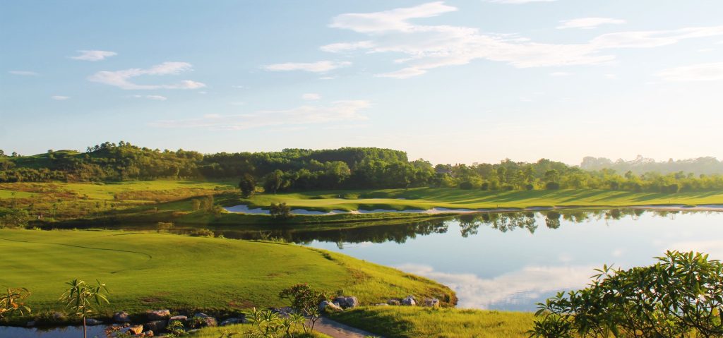 Sky Lake Resort & Golf Club