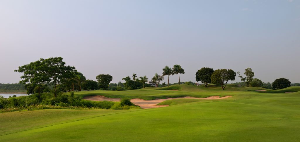 Sky Lake Resort & Golf Club