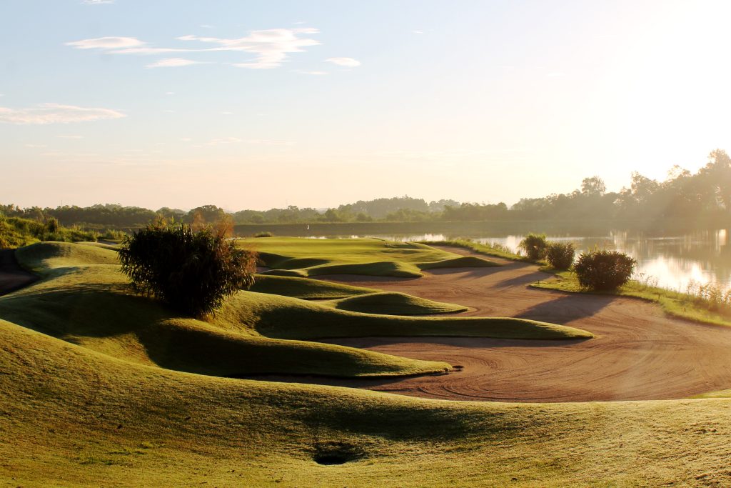 Sky Lake Resort & Golf Club