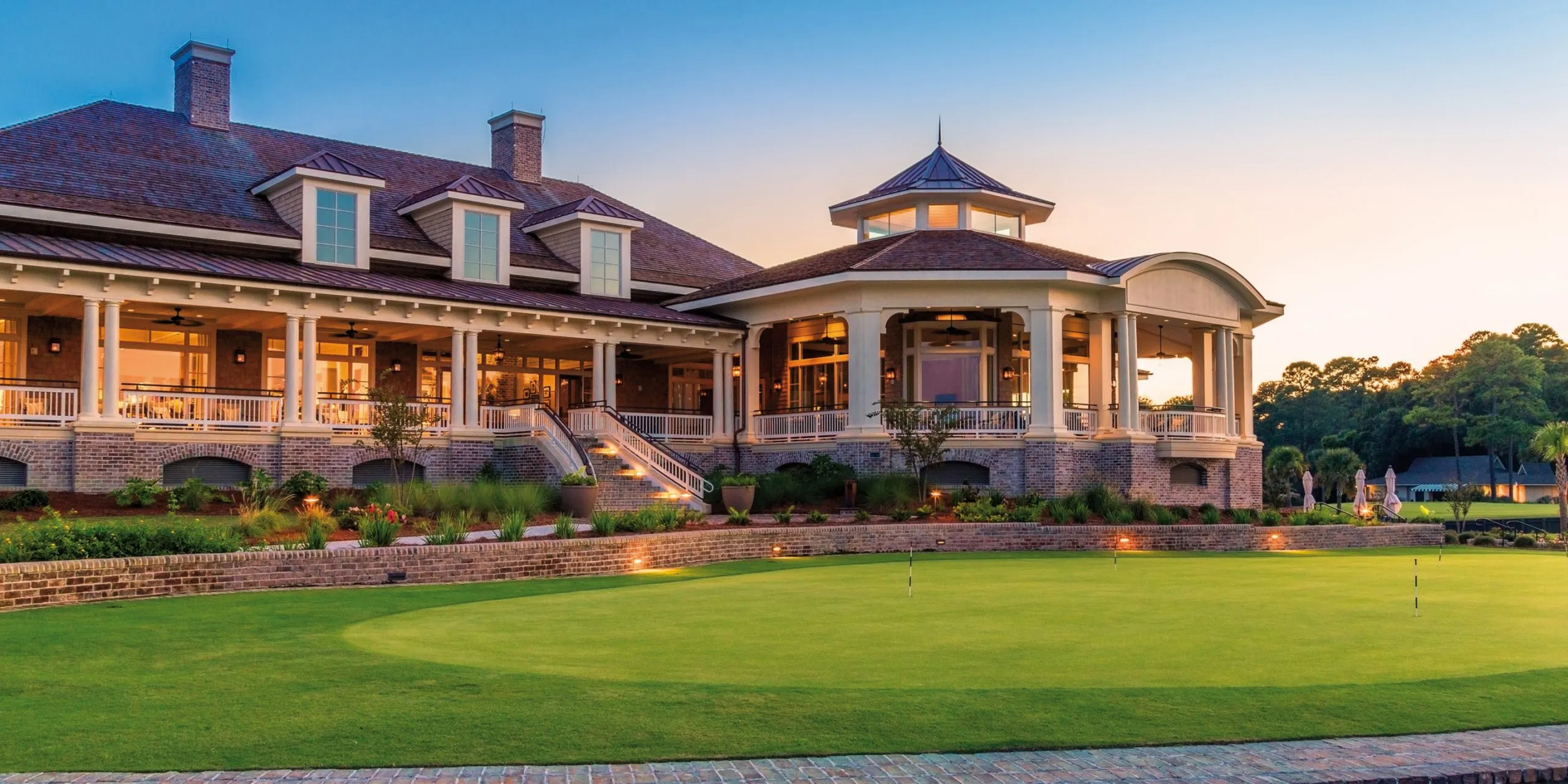 Từ món detox đến set menu theo mùa, clubhouse đang tạo chuẩn ẩm thực mới cho golfer, mở rộng sức hút vượt ra ngoài sân golf. (Trang tin Cooper Carry)