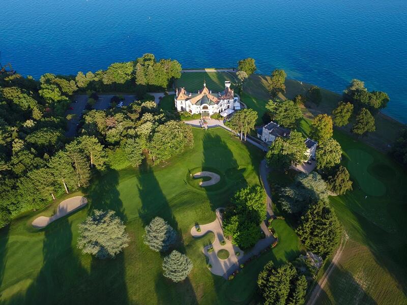 Golf Trở Thành Ngành Công Nghiệp Tri Thức, thế giới sẽ không phát triển golf bằng sân bãi, mà bằng hệ thống đào tạo con người – từ huấn luyện trẻ, trọng tài đến khoa học mặt cỏ. (Nguồn ảnh: Trang tin <a href="https://golfviet.vn/">Golf Việt</a>)