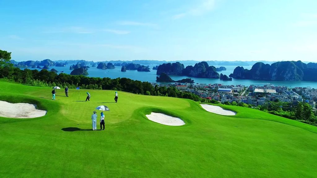 Trải Nghiệm Golf 5 Sao Thời Đại Mới: Việt Nam Muốn Dẫn Đầu? Đừng Sao Chép – Hãy Định Nghĩa Lại Chuẩn Mực
