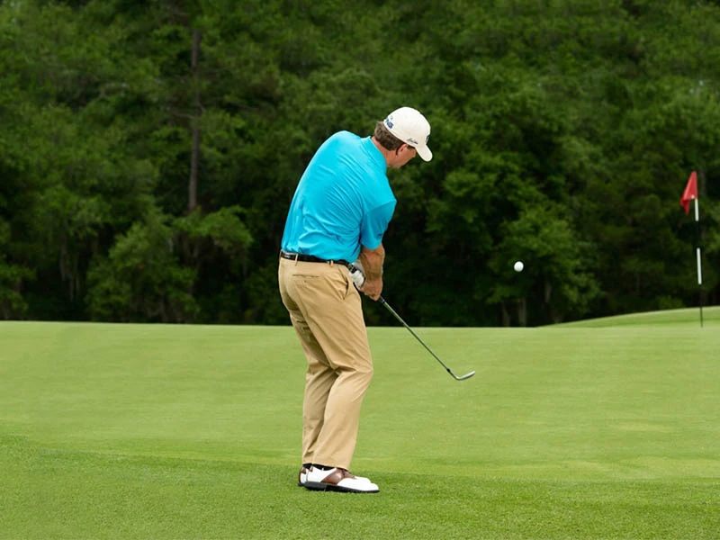 Từ sân golf đến công việc, tư duy chiến lược hình thành qua khả năng phân tích, lựa chọn thời điểm tiến hay lùi. (Nguồn ảnh: Trang tin Mipa Golf)