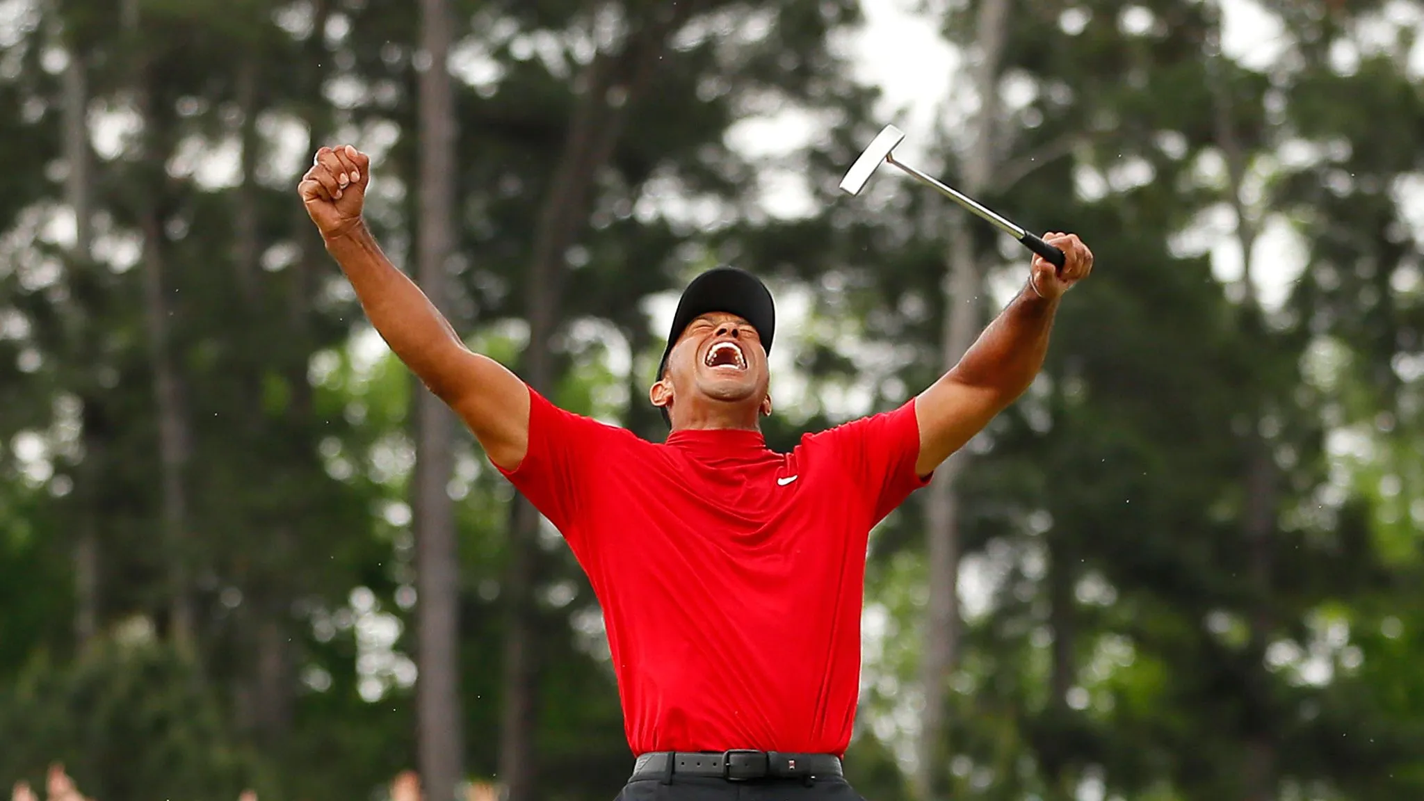 Tư duy chiến lược giúp Tiger Woods vượt giới hạn thể chất, tối ưu từng cú đánh thông qua quản lý sân đấu và kiểm soát rủi ro hiệu quả. (Nguồn ảnh: Trang tin Sky Sports)