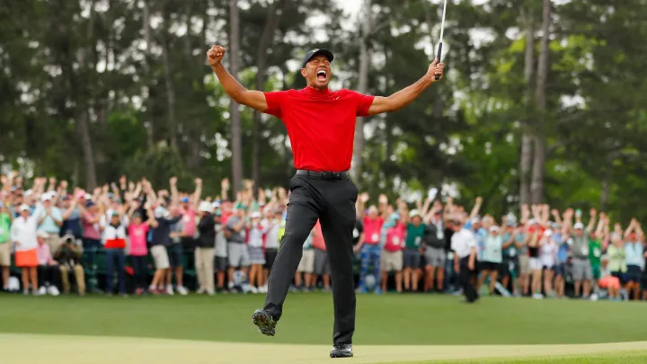 Với Tiger Woods, khoảnh khắc cảm giác và thực tế giao thoa chính là nền tảng để điều chỉnh kỹ thuật linh hoạt theo từng địa hình sân golf. (Nguồn ảnh: Trang tin Golfnews)