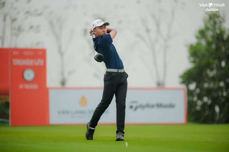 phân tích kỹ thuật golf Việt Nam birdie streak -1