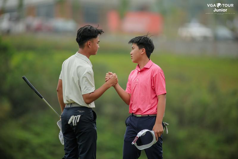 phân tích kỹ thuật golf Việt Nam birdie streak-3