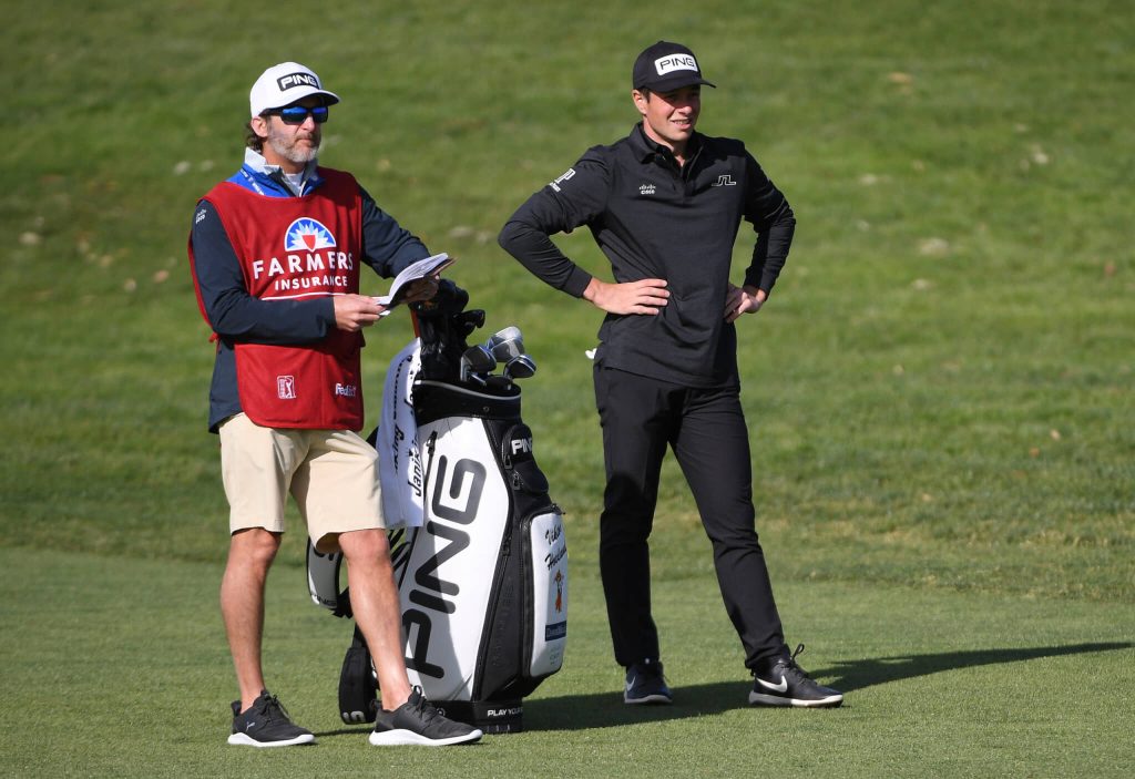 Kiến Thức Khoảng Cách Gậy Golf: Caddie Cần Biết Gì Về Từng Gậy Của Golfer?