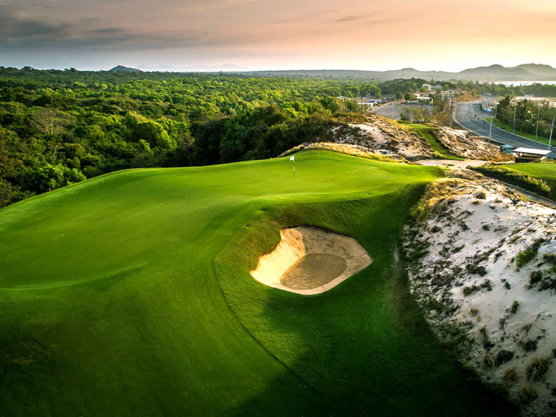 Sân Golf Mới 2026: Khi Hạ Tầng Cỏ Xanh Trở Thành Bệ Phóng Tăng Trưởng Kinh Tế