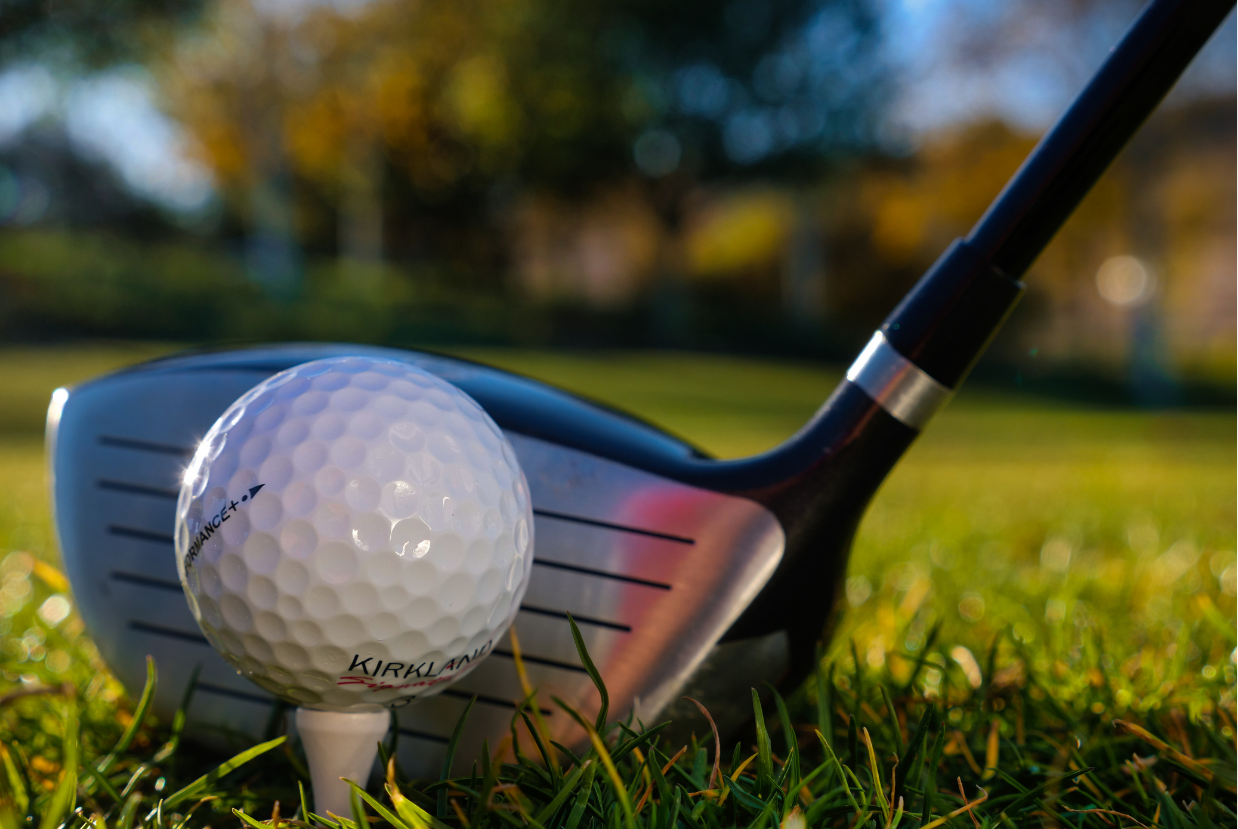 Chỉ 14 gậy cho cả vòng đấu, golfer buộc phải tối ưu lựa chọn và hiểu rõ khoảng cách của từng cây trong bag. (Nguồn ảnh: Trang tin Golf Land)