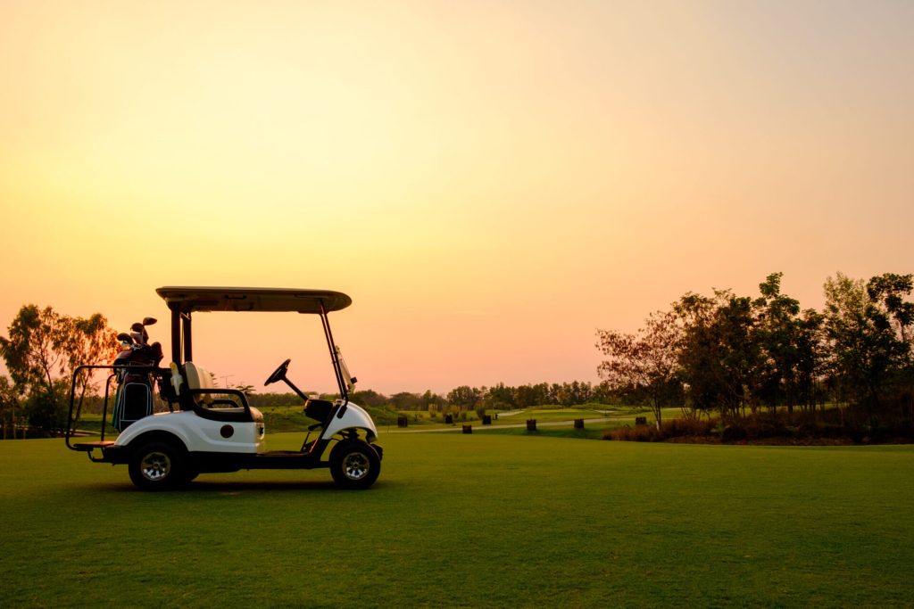 Thời Tiết Và Ảnh Hưởng Đến Golf: Gió, Mưa, Nhiệt Độ — Caddie Đọc Sân Thế Nào?