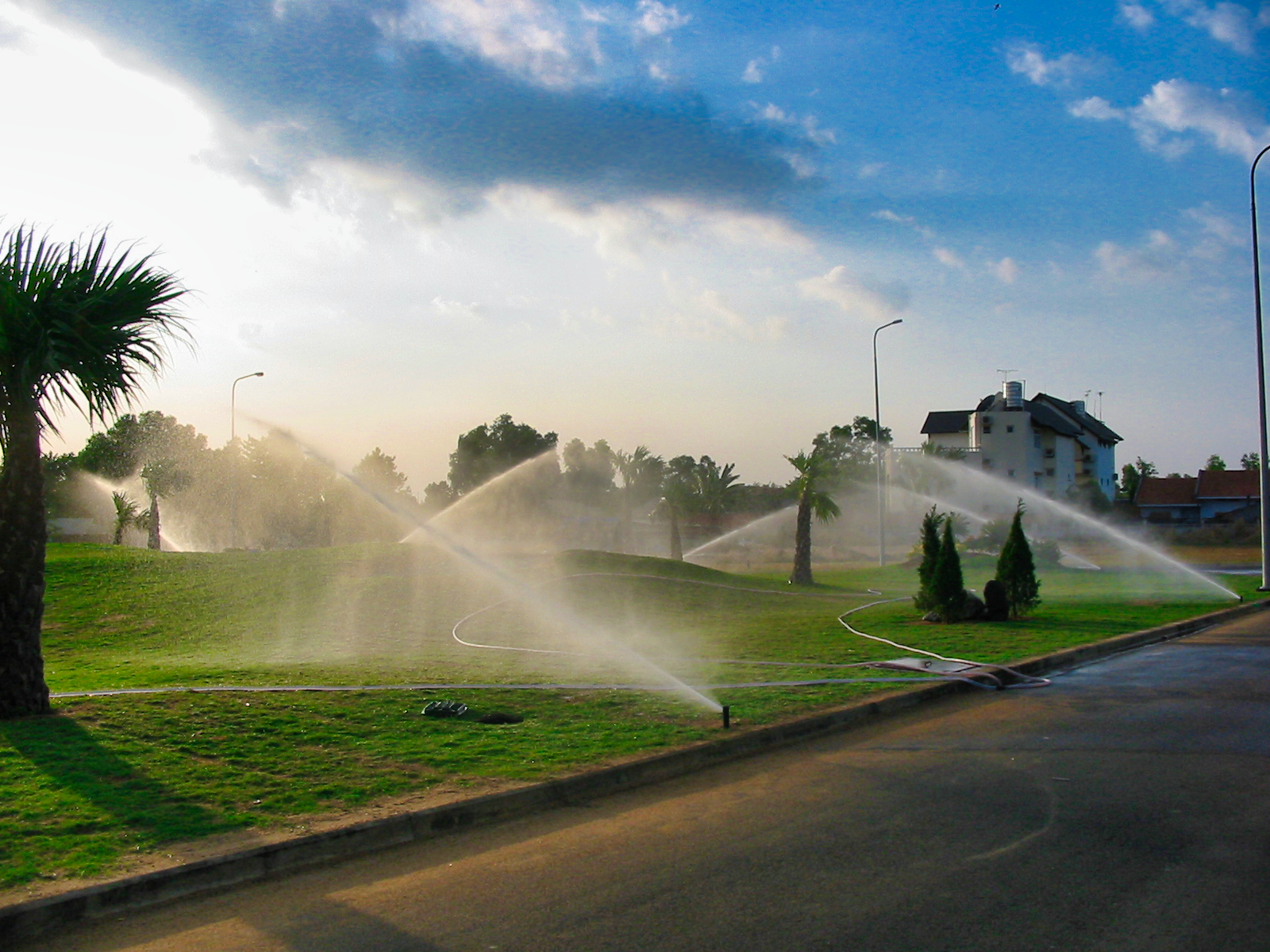 AI quản lý mặt cỏ trở thành chìa khóa giúp sân golf Việt Nam giảm chi phí vận hành và hướng tới mô hình golf bền vững trong tương lai. (Nguồn ảnh: Trang tin Công Ty Cổ Phần Công Nghệ Tưới Tô Gia)
