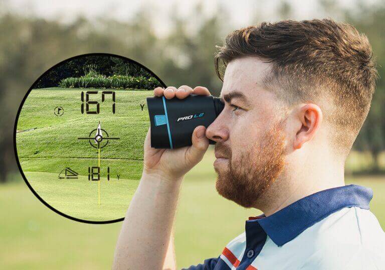 Rangefinder golf sử dụng tia laser để đo khoảng cách chính xác, trở thành công cụ quan trọng hỗ trợ caddie và golfer trên sân. (Nguồn ảnh: Trang tin MyGolfSpy) 