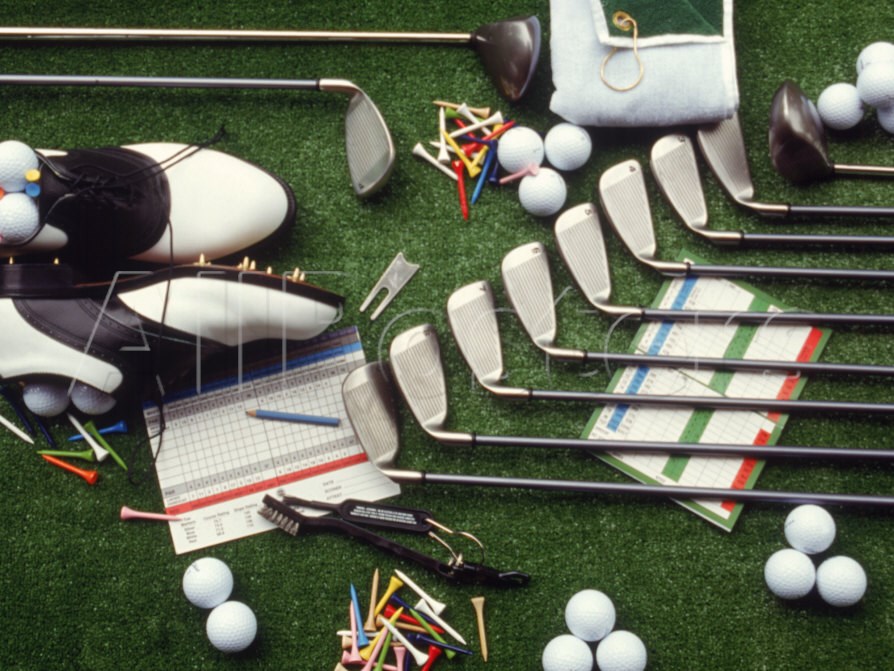 Golfer mới nên ưu tiên bộ gậy phù hợp ngân sách và trình độ thay vì đầu tư quá sớm vào thiết bị cao cấp. (Nguồn ảnh: Trang tin GolfTrophy.vn)