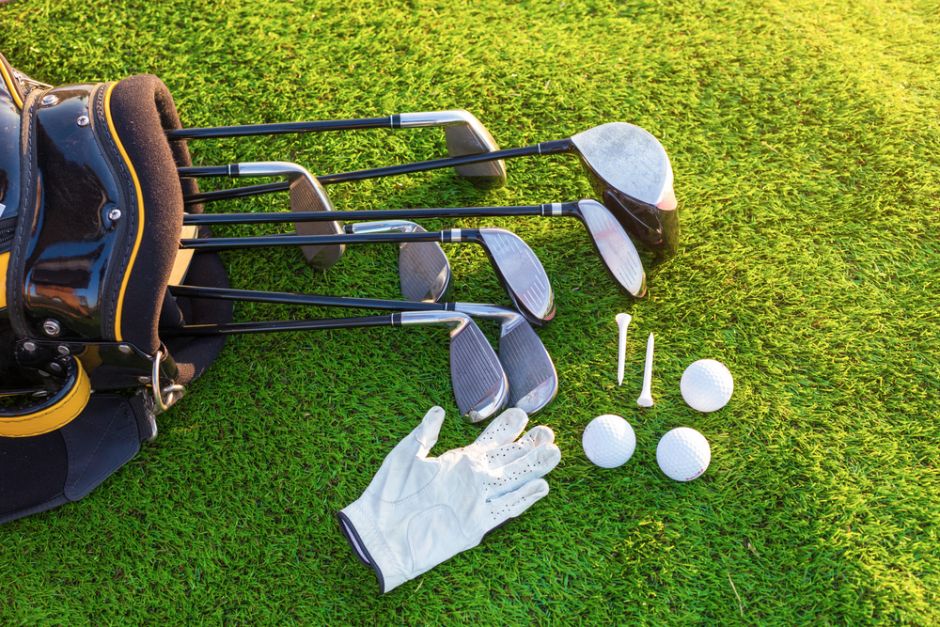 Cách Chọn Gậy Golf Phù Hợp Cho Người Mới Bắt Đầu [2026]