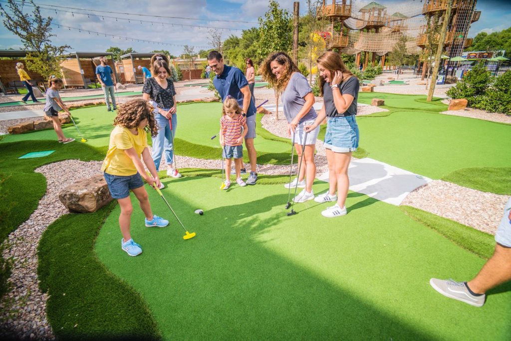 12,6 Triệu Người Đã Chạm Vào Golf – Nhưng Không Phải Ai Cũng Bắt Đầu Từ Sân 18 Hố