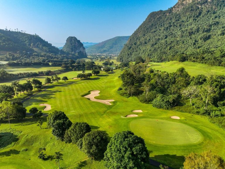 Phoenix Golf Resort