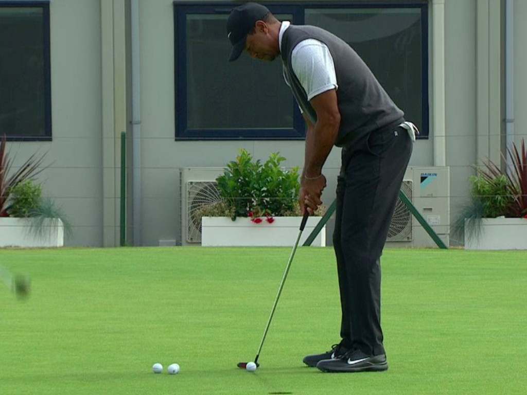 Trước tee time, hãy ưu tiên làm nóng cơ thể, cảm nhận nhịp swing và kiểm tra xu hướng bóng thay vì tìm khoảng cách tối đa. (Nguồn ảnh: Trang tin GolfWRX)