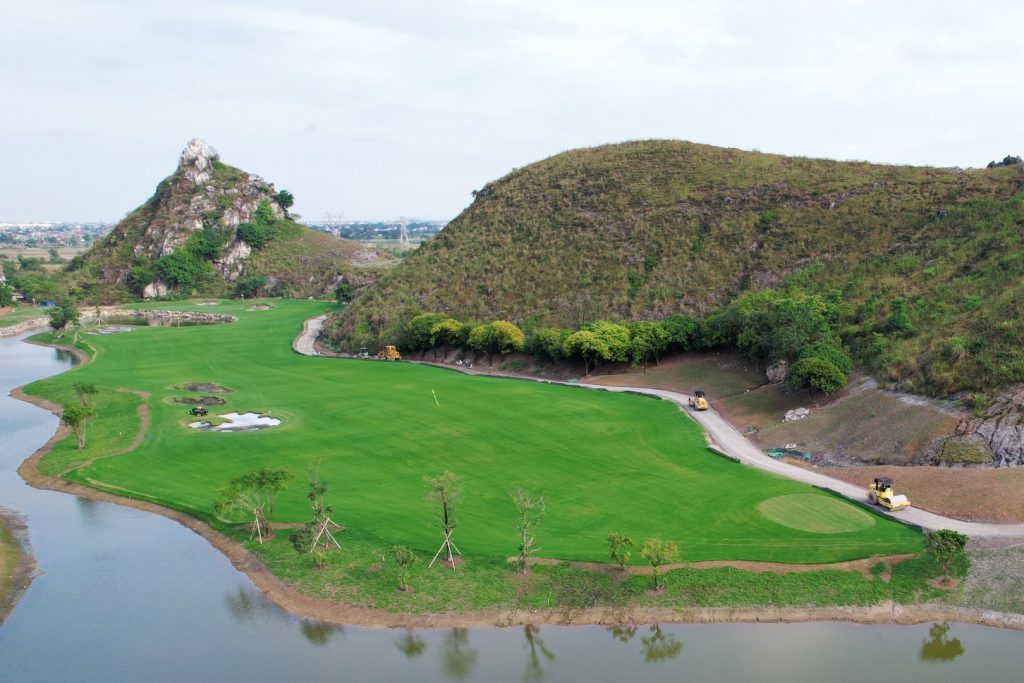 Golf Việt Nam 6 Tháng Đầu Năm 2026 | Tăng Trưởng Lệch Pha: Vốn Và Thành Tích Đi Trước, Cầu Chơi Và Dữ Liệu Vận Hành Chưa Theo Kịp (Phần 2)