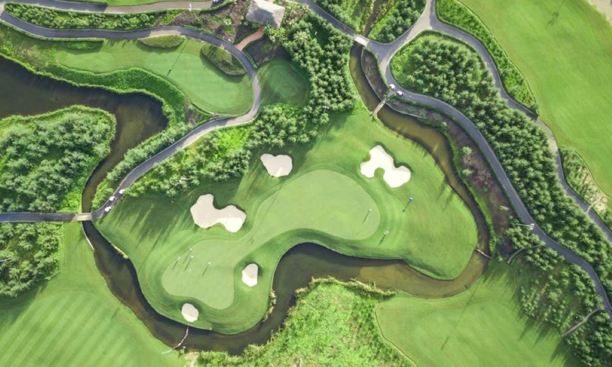 Sân golf Việt Nam nên bắt đầu số hóa bằng rà soát dữ liệu golfer, vận hành, thương mại, sân và trải nghiệm trước khi mua phần mềm. (Nguồn ảnh: Trang tin congly.vn)