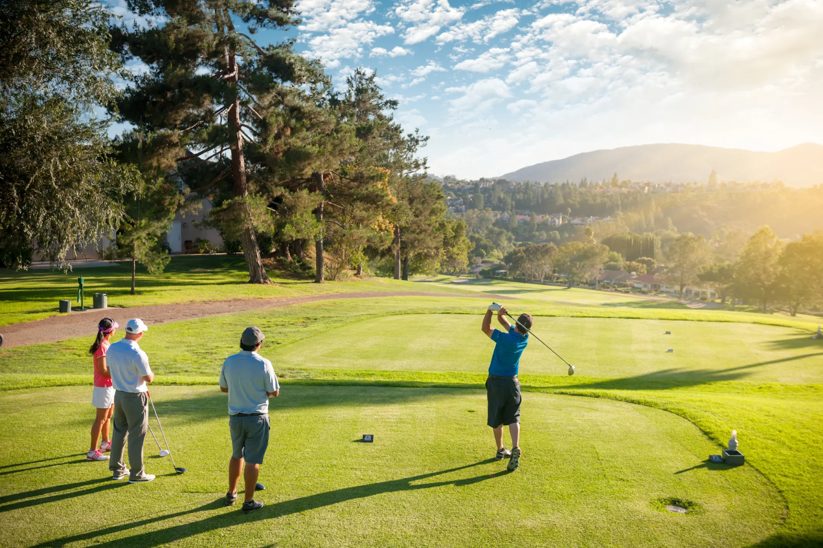 Lộ trình 90 ngày giúp sân golf chuyển từ dữ liệu giờ phát bóng sang thử nghiệm thực tế trước khi tự động hóa định giá. (Nguồn ảnh: Trang tin artlive.vn)