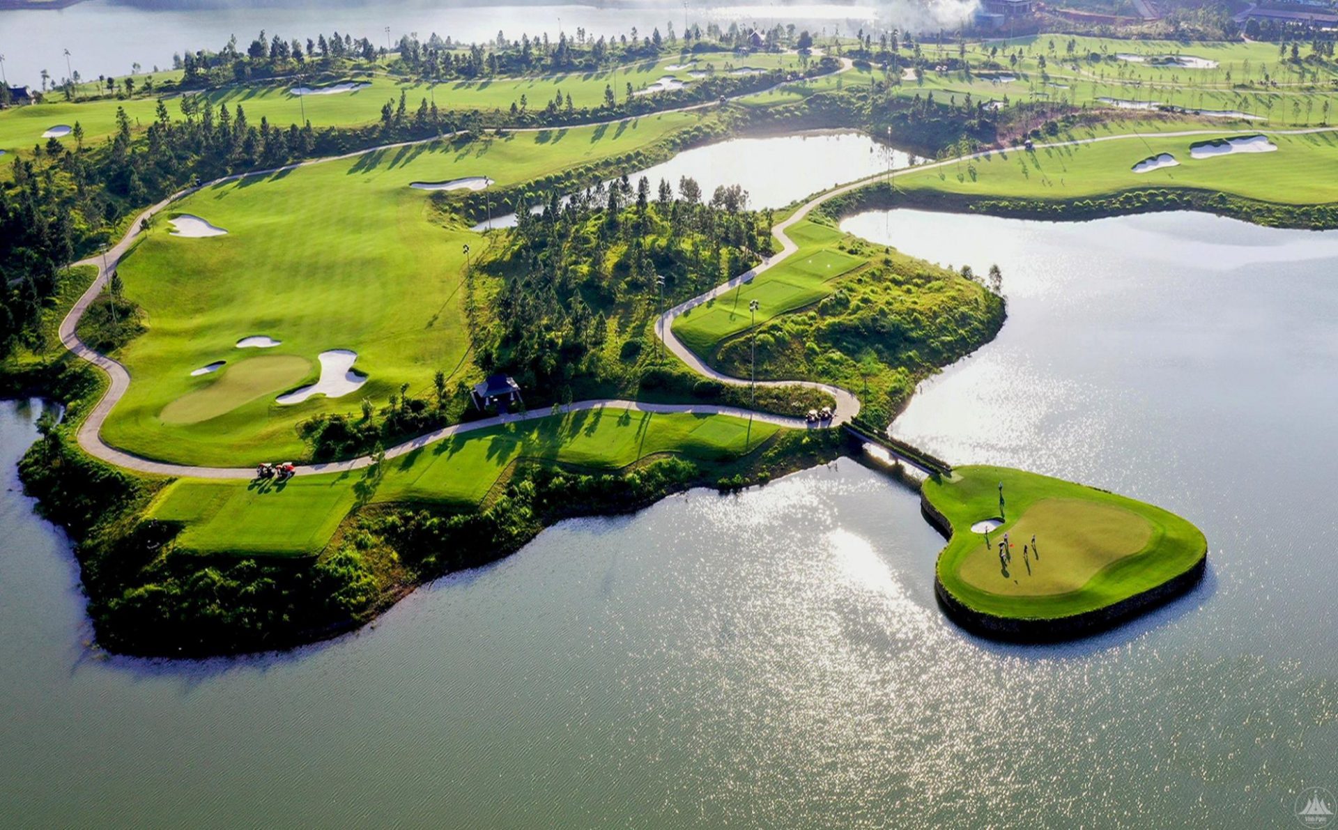 Số hóa vận hành giải đấu giúp sân golf Việt Nam chuẩn hóa dữ liệu, giảm sai lệch, lưu lịch sử thiết lập sân và hỗ trợ quyết định. (Nguồn ảnh: Trang tin Alobo)