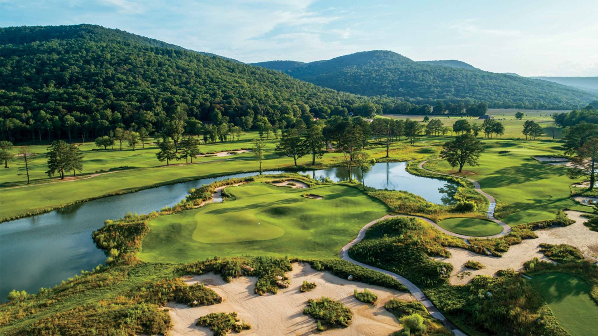 9 hố là bước chuyển hợp lý giúp người mới làm quen quy trình chơi golf, giảm áp lực nhưng vẫn trải nghiệm đầy đủ các yếu tố quan trọng. (Nguồn ảnh: Trang tin GOLF.com)