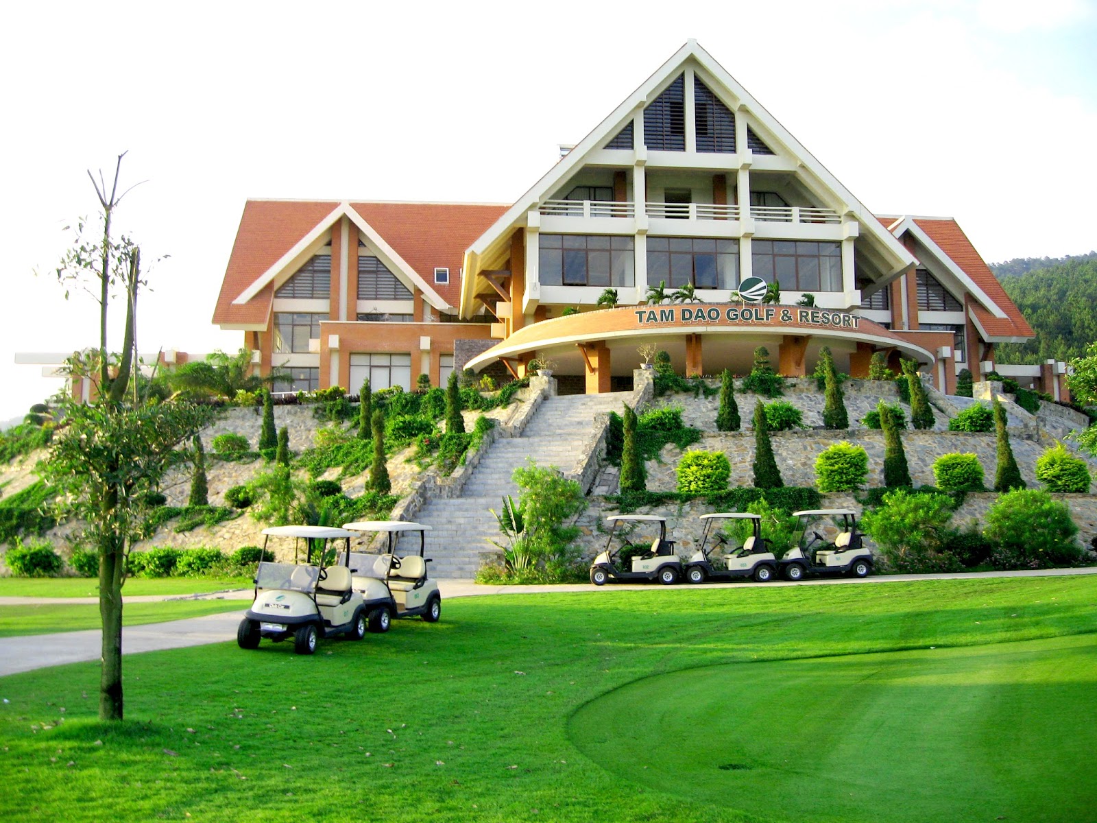 marketing sân golf