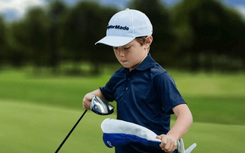 Gậy Junior Không Phải Gậy Người Lớn Thu Nhỏ