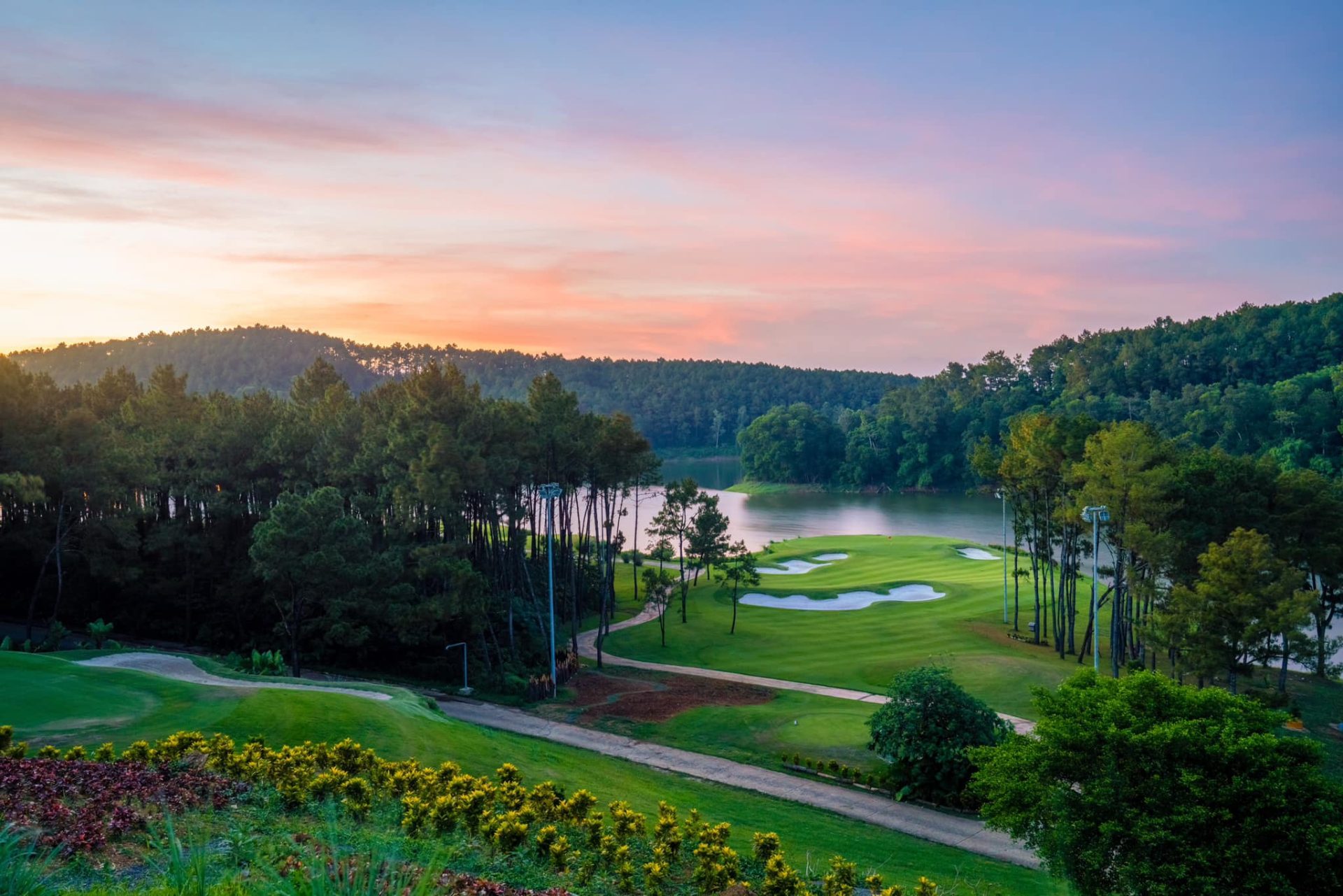 phát triển người chơi golf